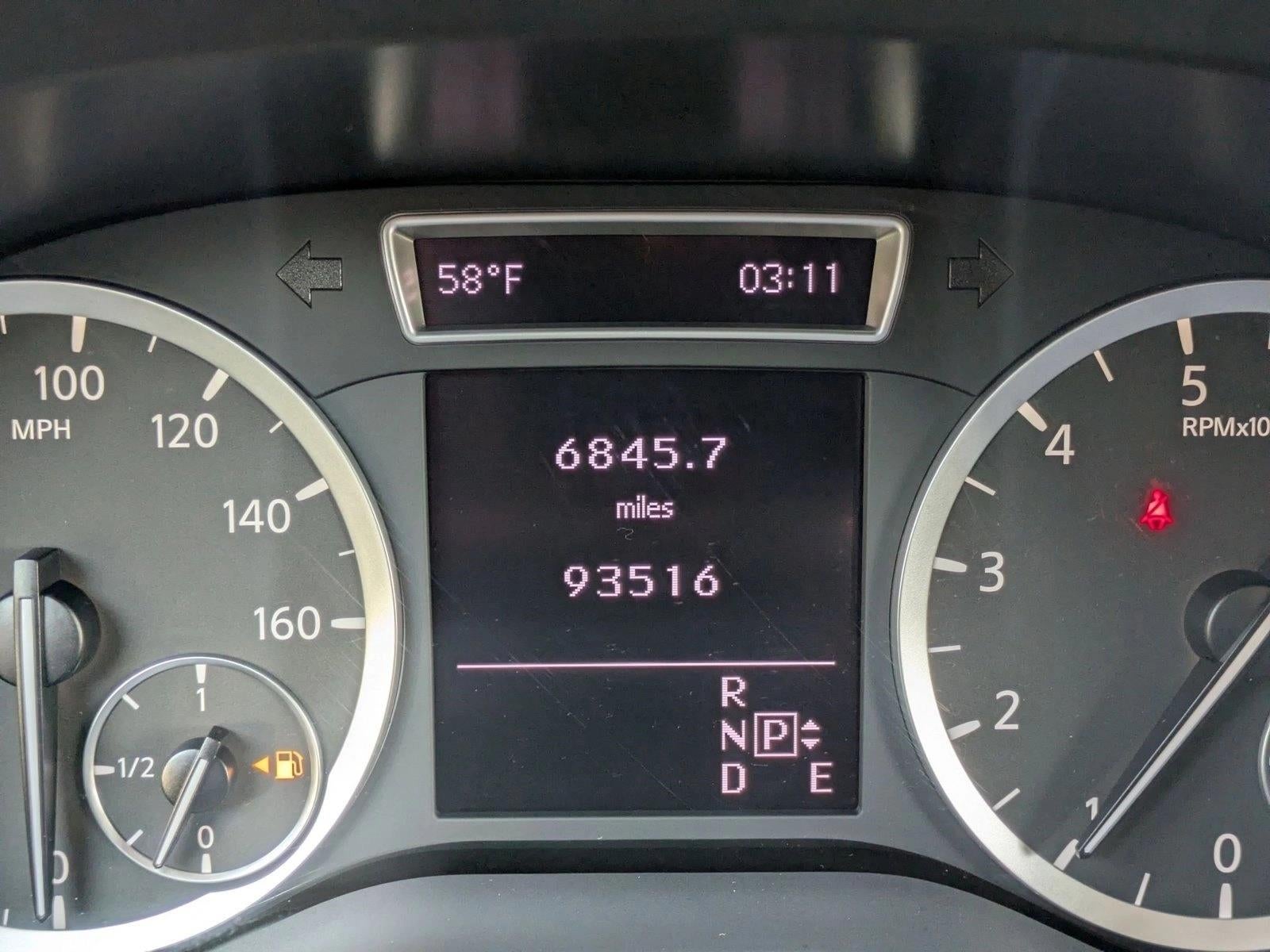 2017 INFINITI QX30 Luxury FWD