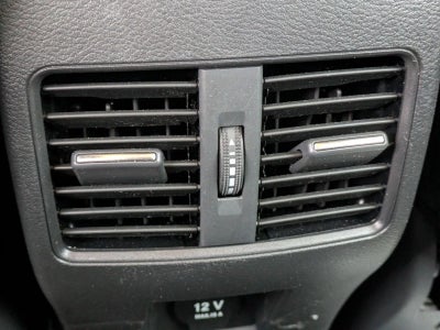 2017 INFINITI QX30 Luxury FWD