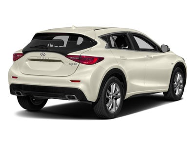 2017 INFINITI QX30 Luxury FWD