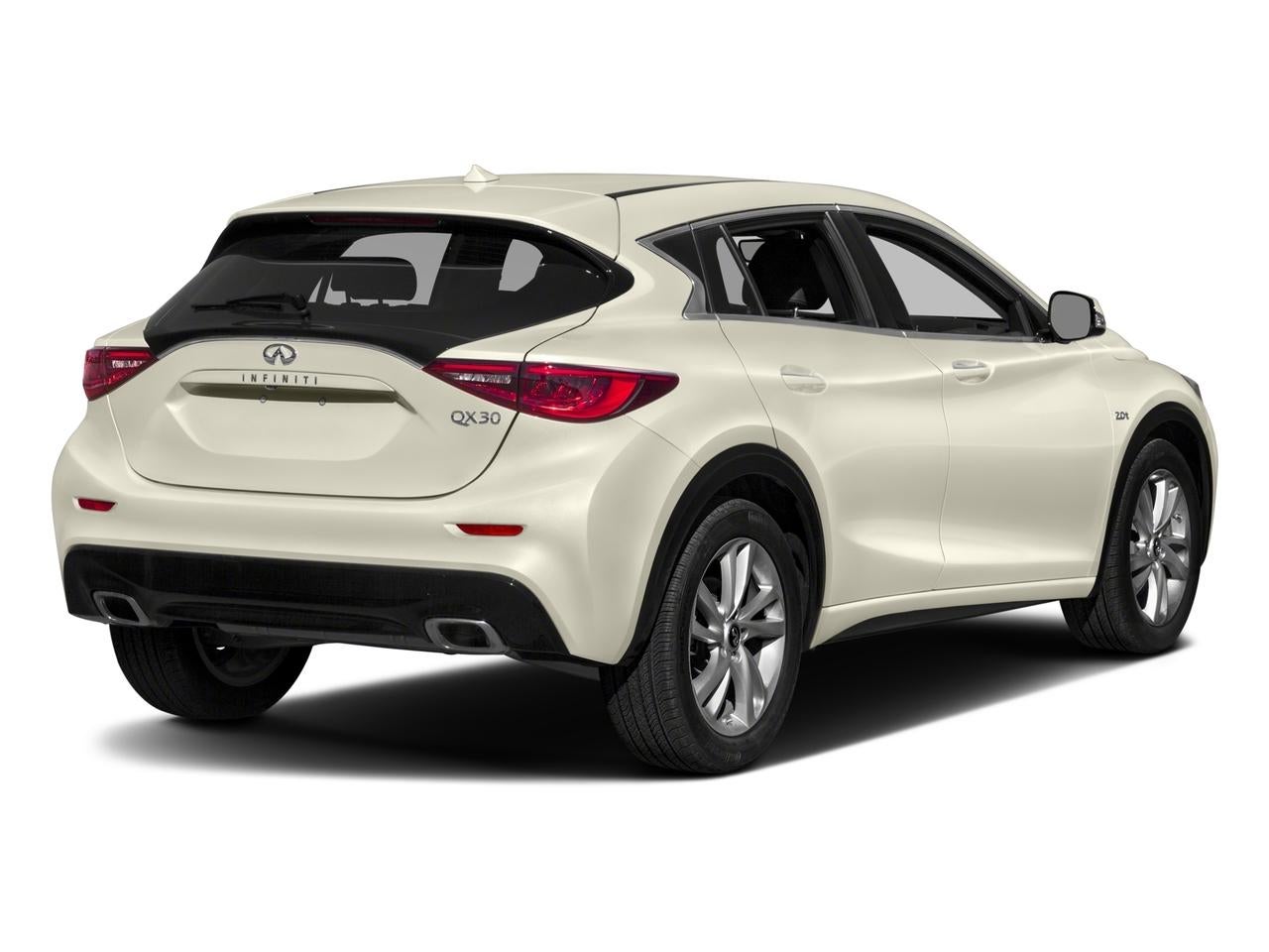 2017 INFINITI QX30 Luxury FWD