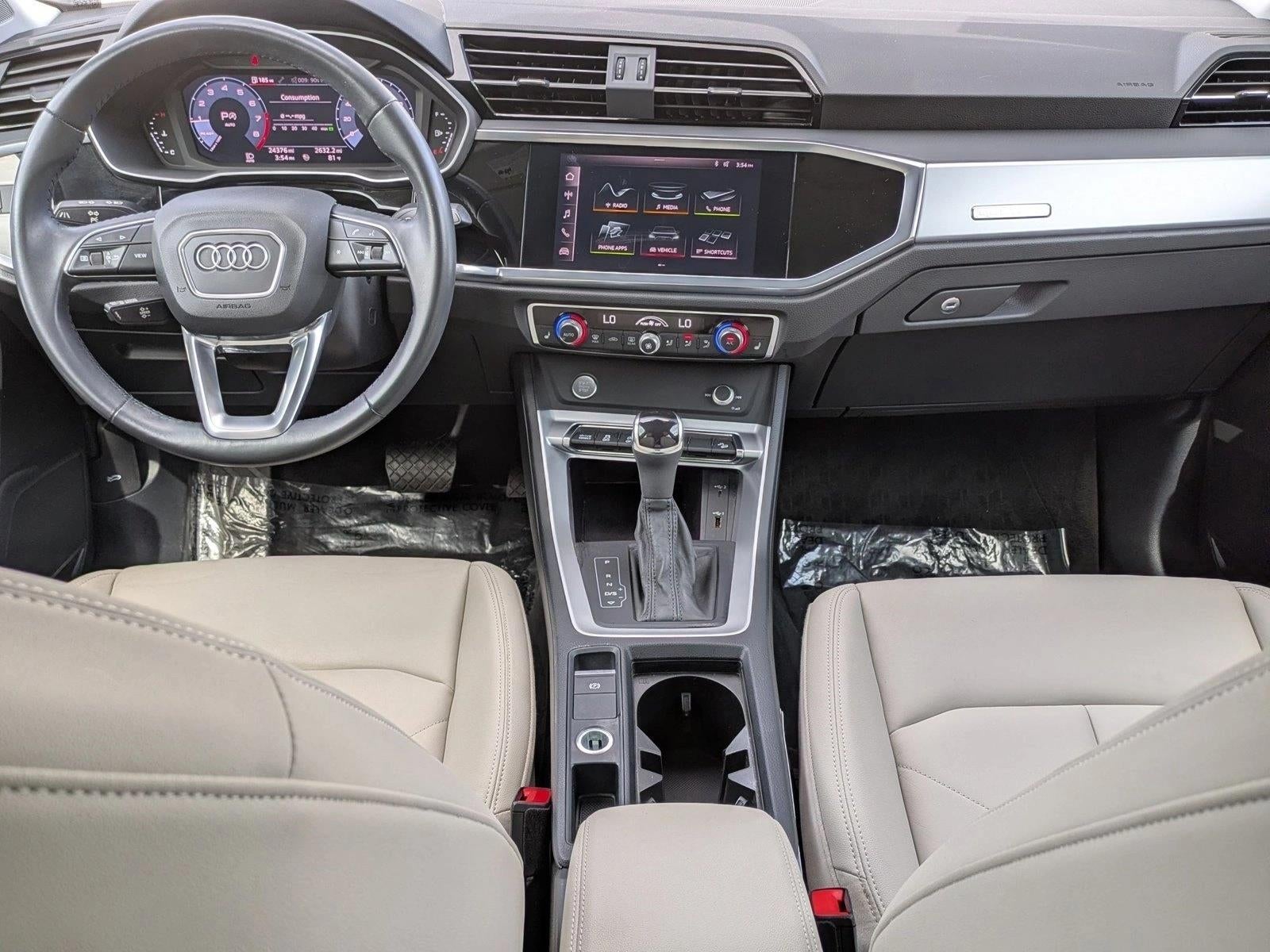 2020 Audi Q3 Premium 45 TFSI quattro