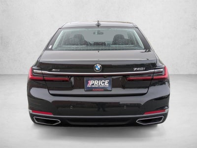 2021 BMW 740i xDrive Sedan