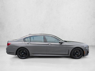 2022 BMW 740i xDrive Sedan
