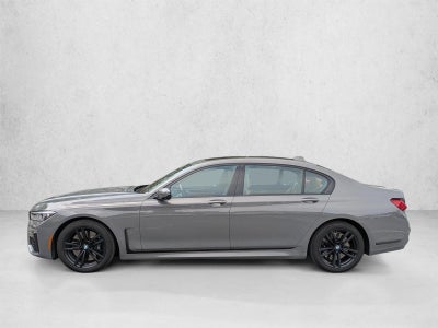 2022 BMW 740i xDrive Sedan