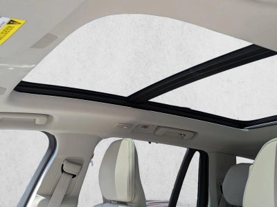 2026 Volvo XC90 B6 AWD Ultra Dark Theme 7-Seater