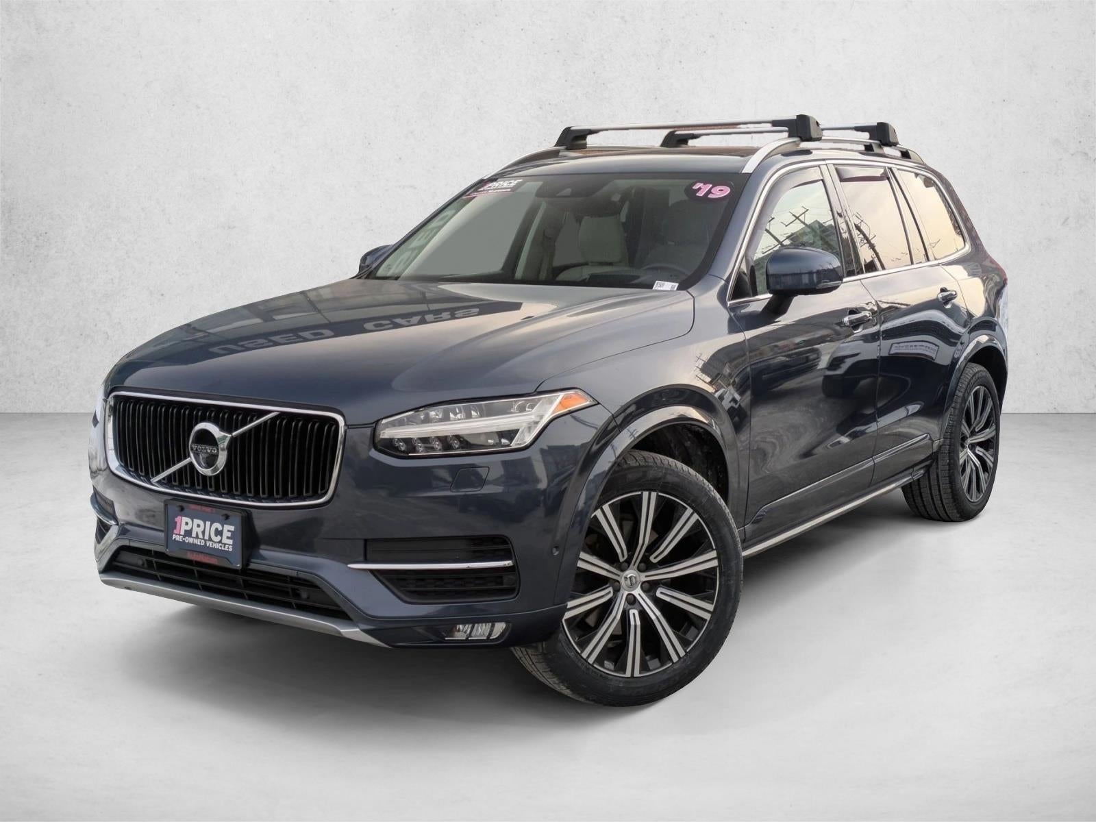 2019 Volvo XC90 T6 AWD Momentum