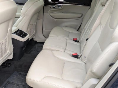 2019 Volvo XC90 T6 AWD Momentum