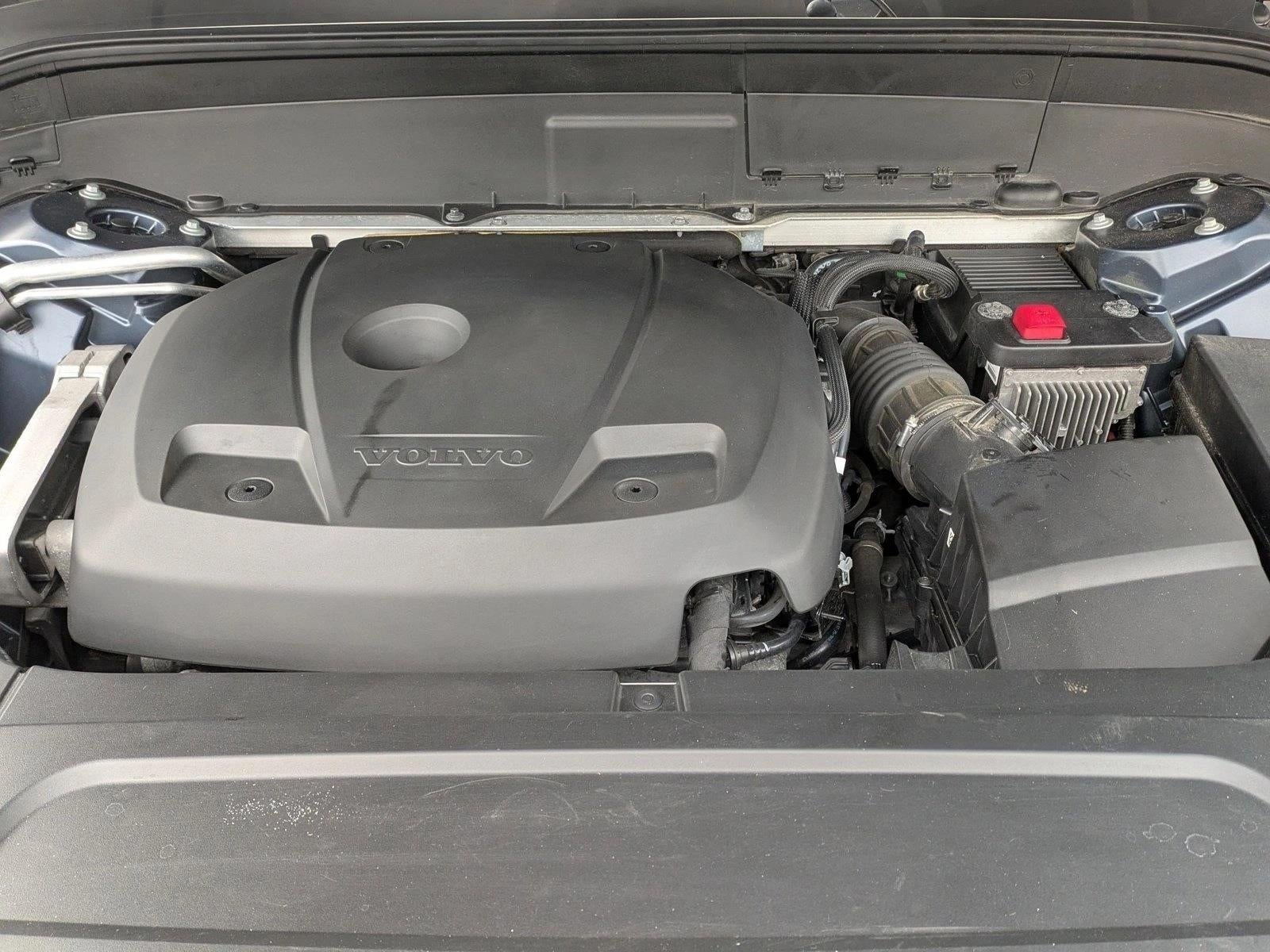 2019 Volvo XC90 T6 AWD Momentum