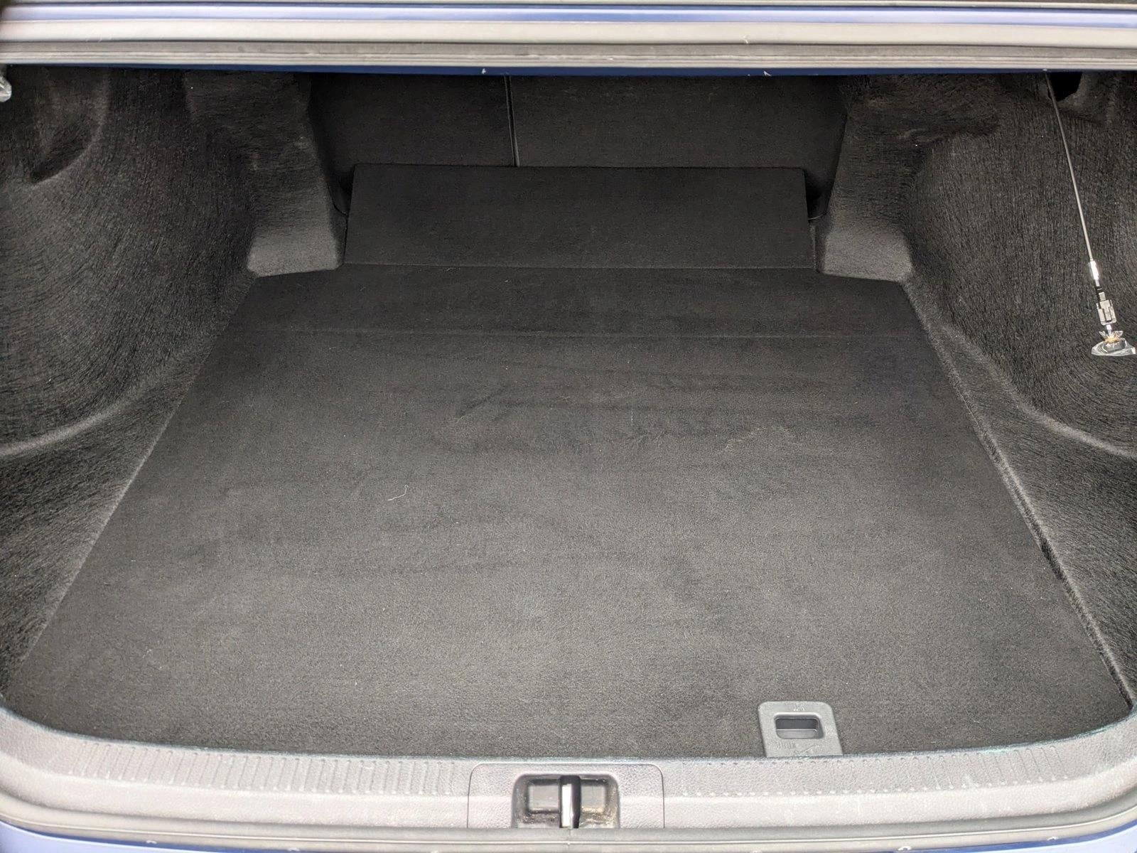 2024 Toyota Camry SE Auto (SE)