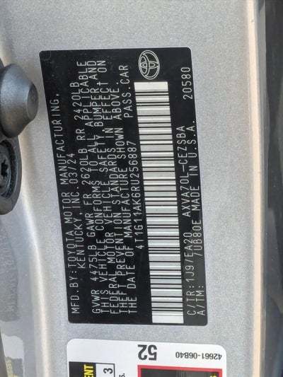 2024 Toyota Camry SE Auto (SE)