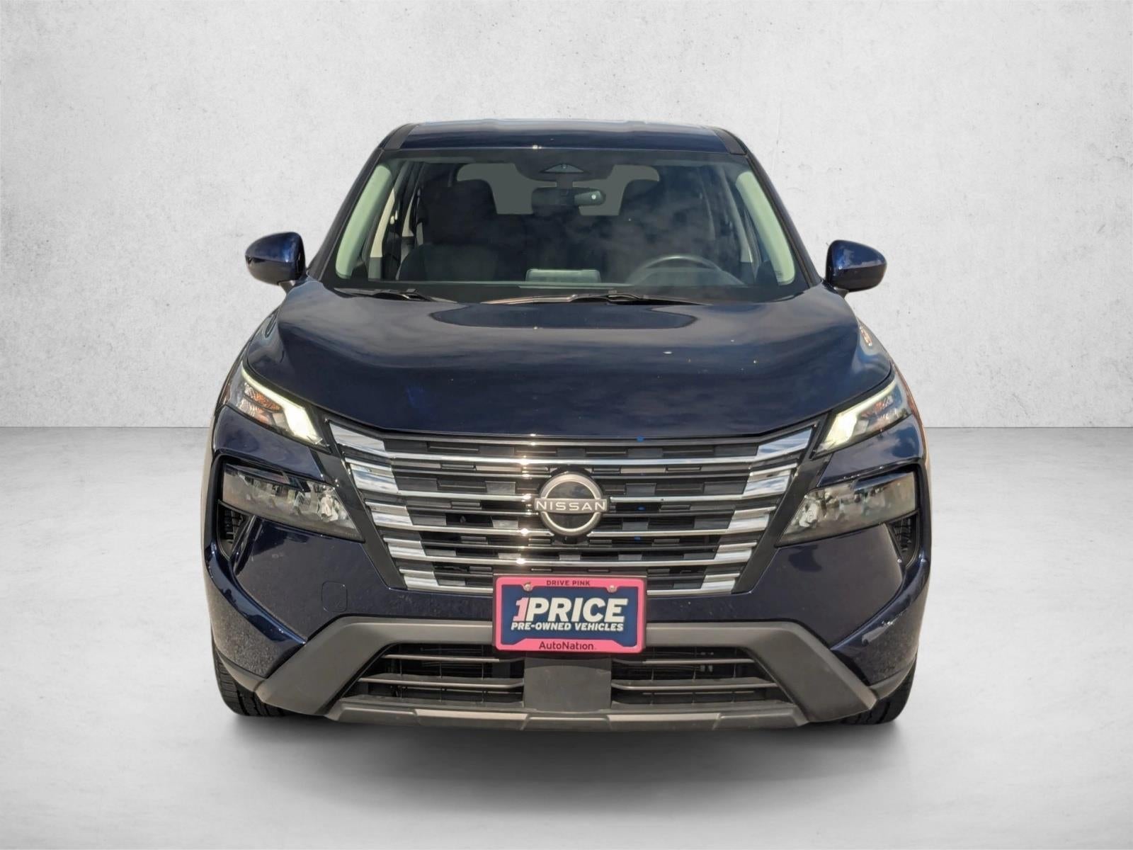 2025 Nissan Rogue AWD SV