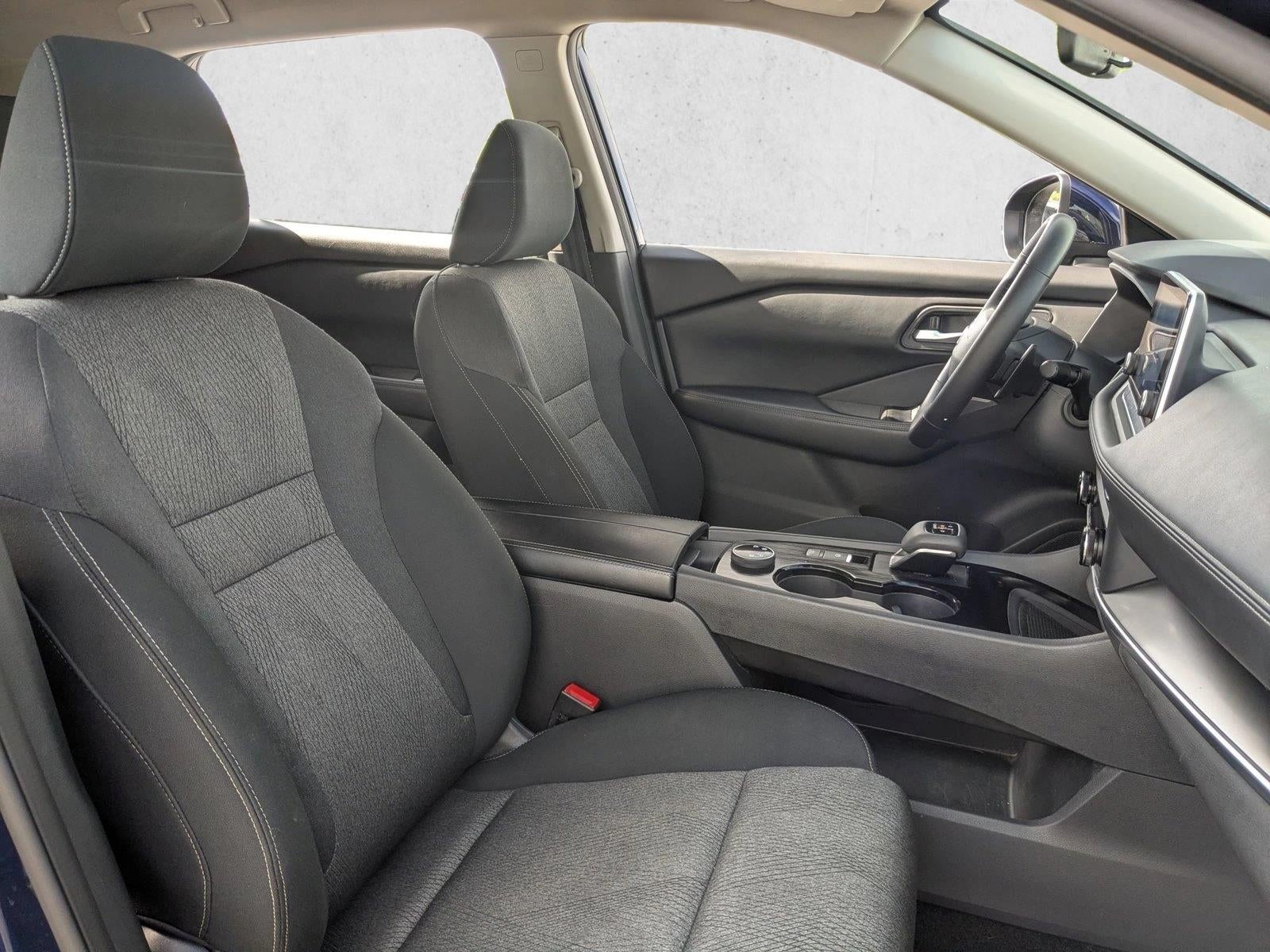 2025 Nissan Rogue AWD SV