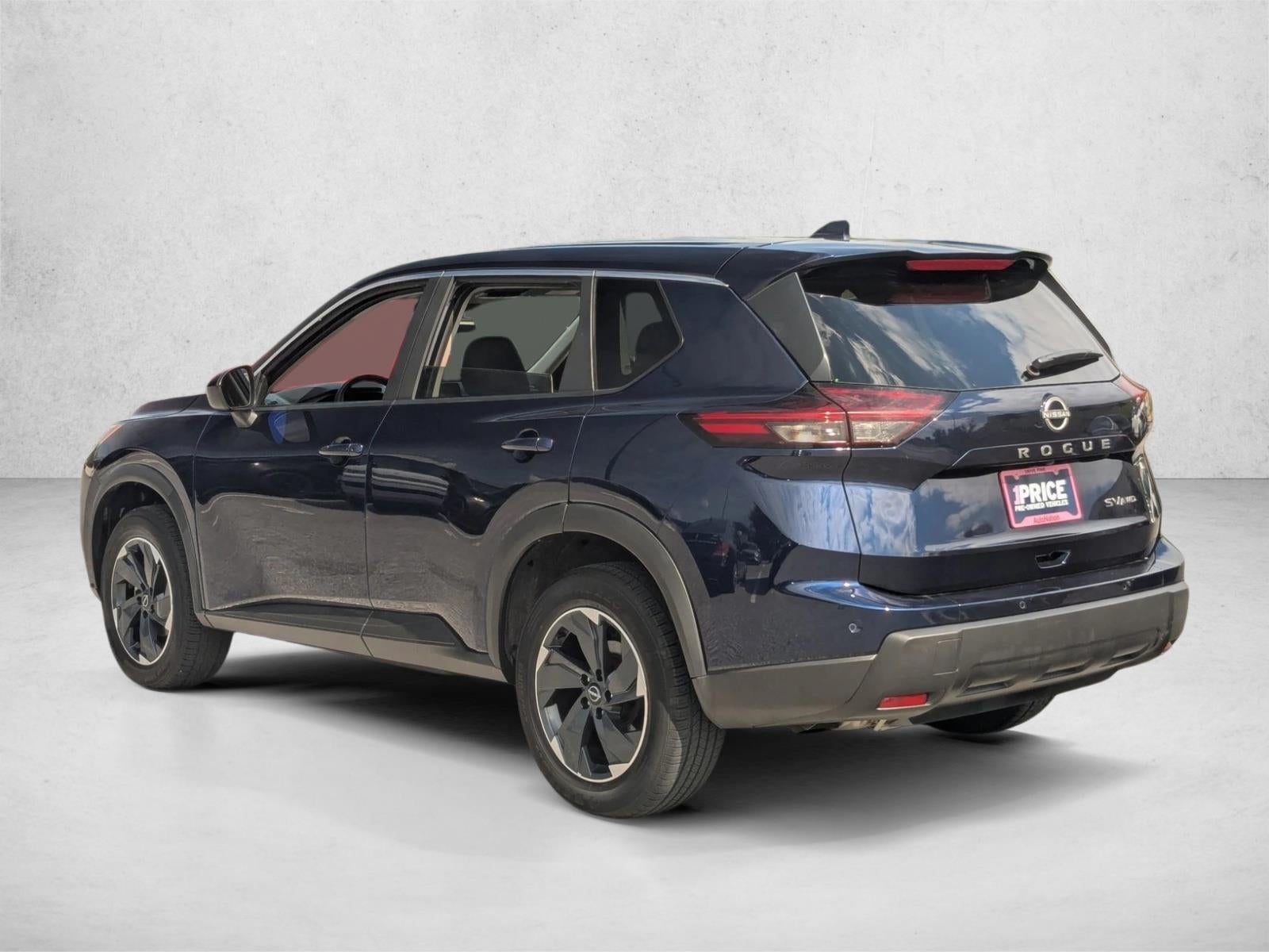 2025 Nissan Rogue AWD SV