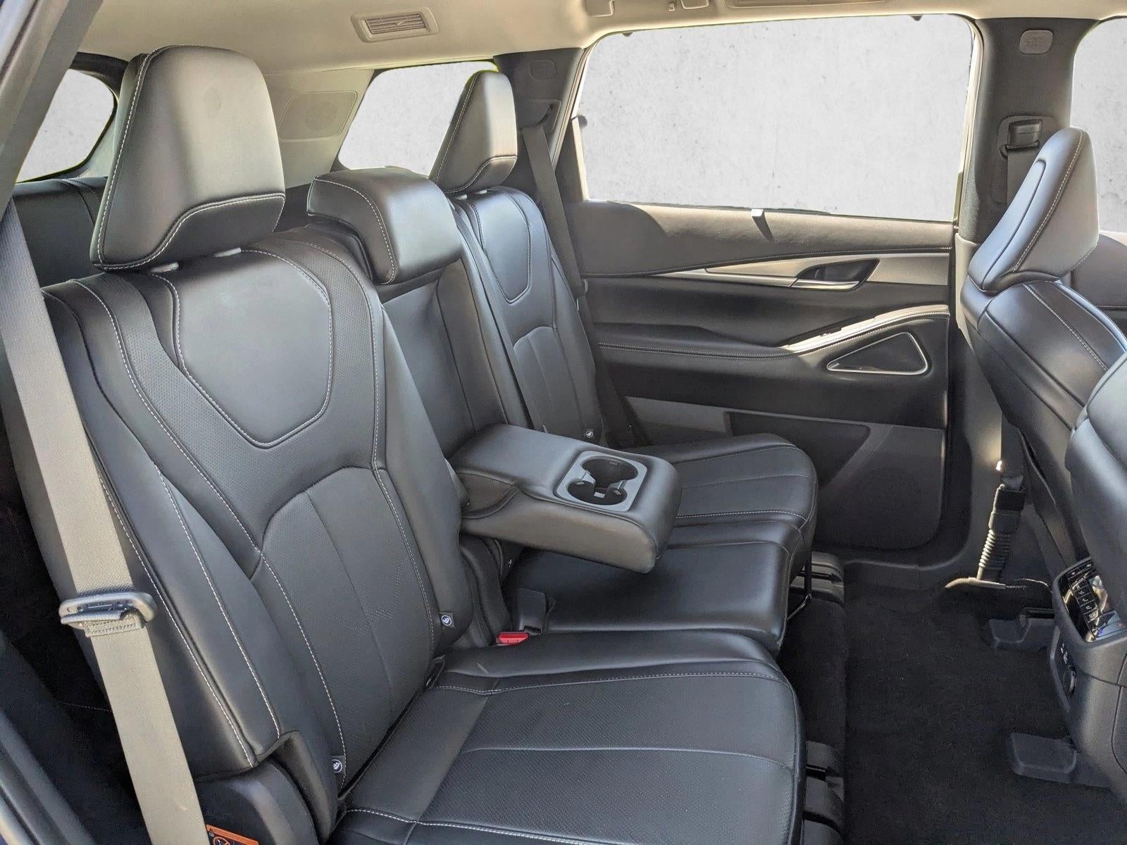 2023 INFINITI QX60 LUXE AWD