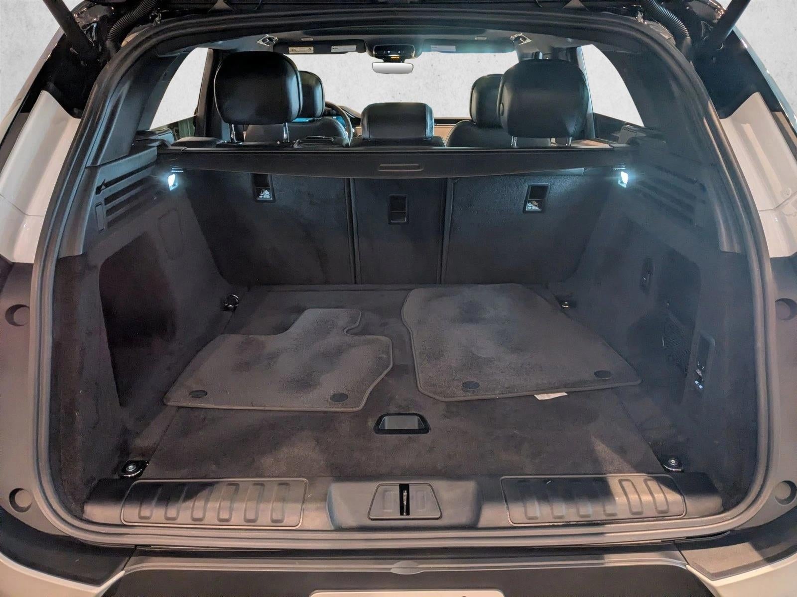 2025 Land Rover Range Rover Sport P360 SE