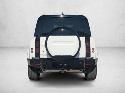 2025 Land Rover Defender 110 P400 X-Dynamic SE