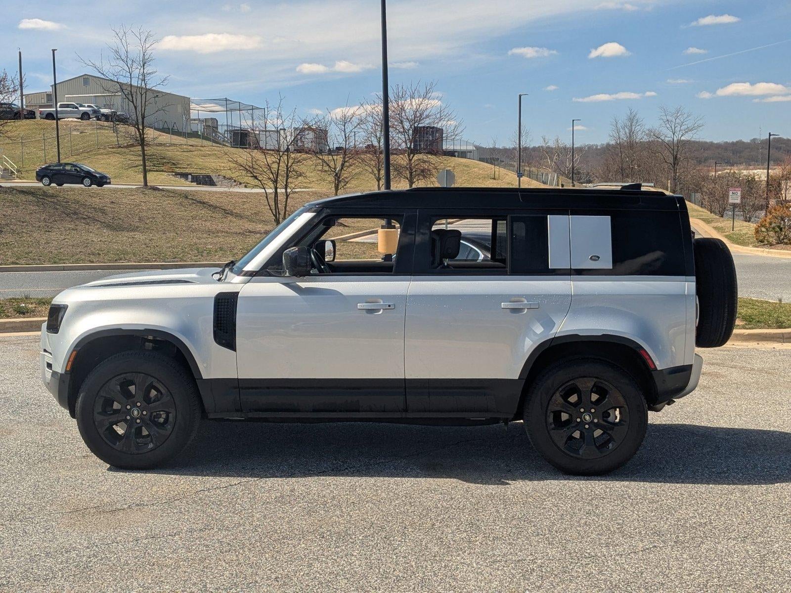 2024 Land Rover Defender 110 P300 S