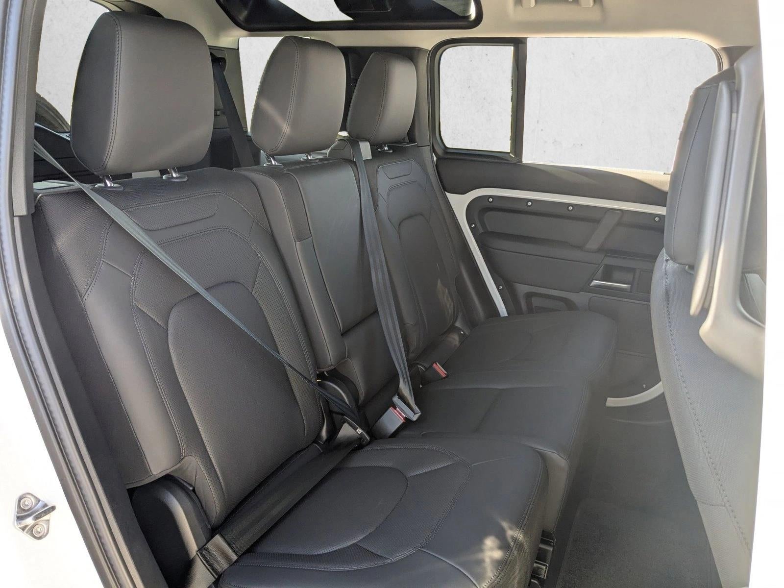 2025 Land Rover Defender 110 P300 S