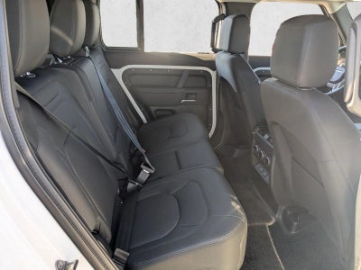 2025 Land Rover Defender 110 P300 S