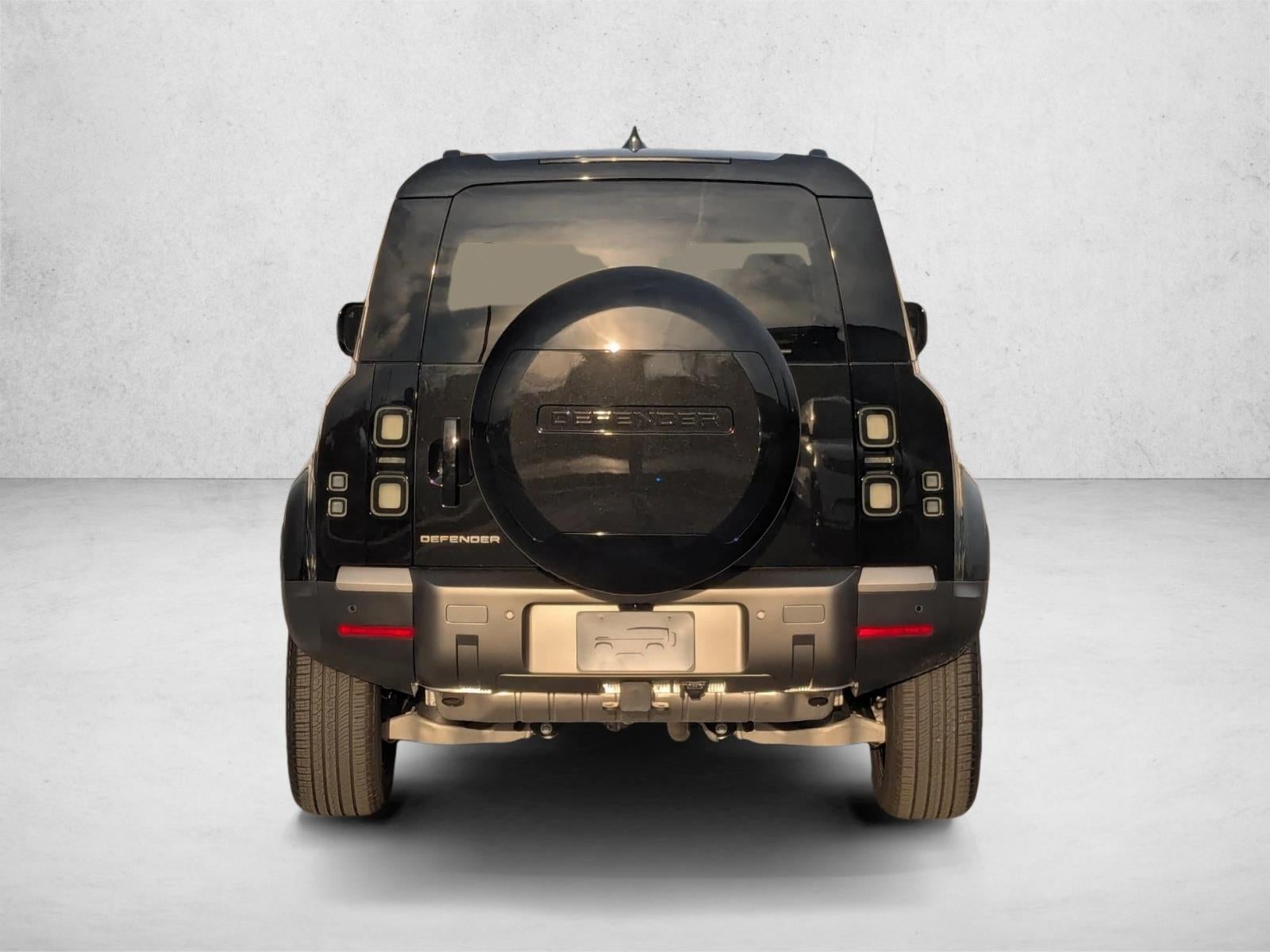 2026 Land Rover Defender 110 P300 S