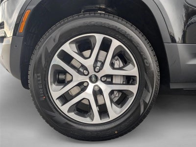 2025 Land Rover Defender 130 P400 S