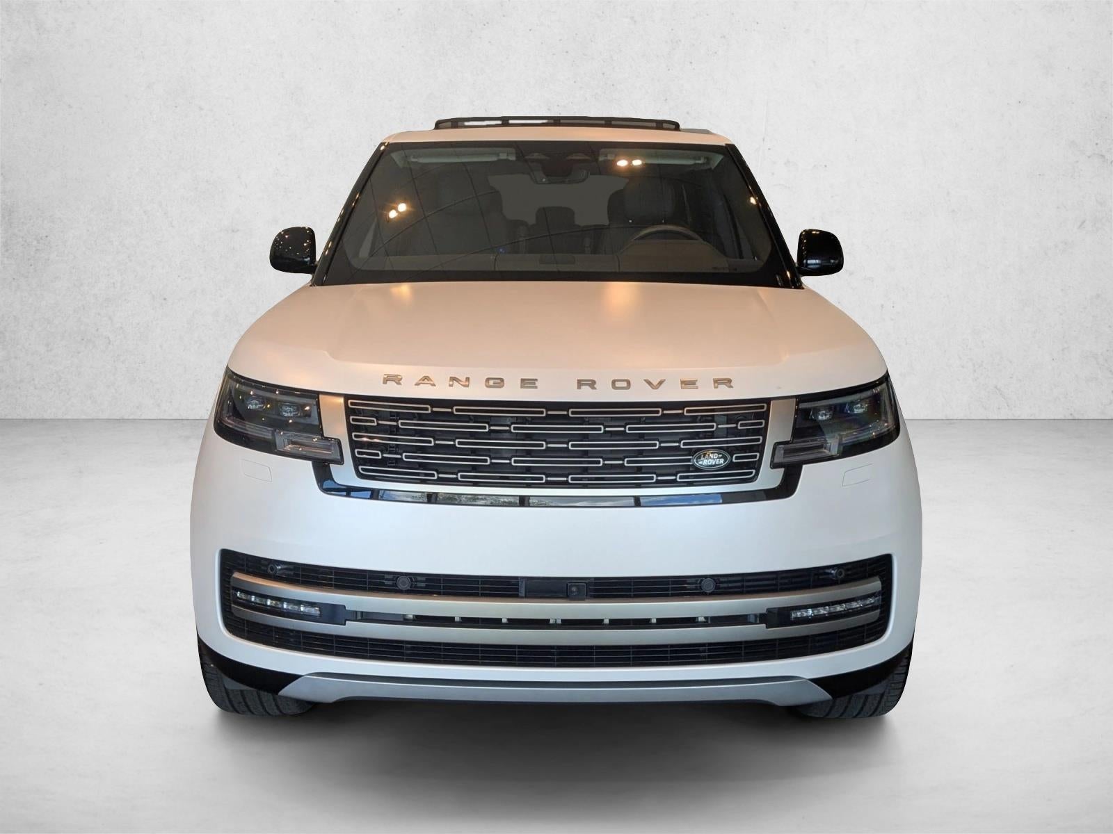 2026 Land Rover Range Rover P530 SE SWB