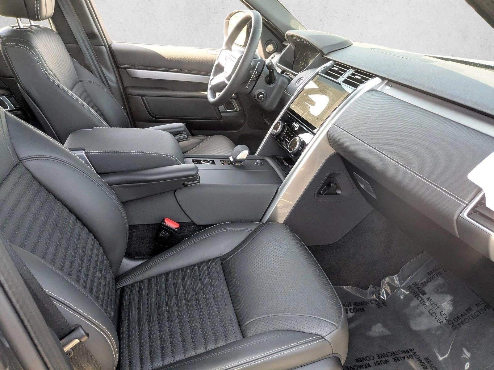 2025 Land Rover Discovery P360 Dynamic SE