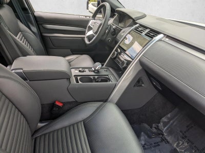 2025 Land Rover Discovery P360 Dynamic SE