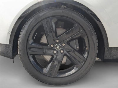2025 Land Rover Discovery P360 Dynamic SE