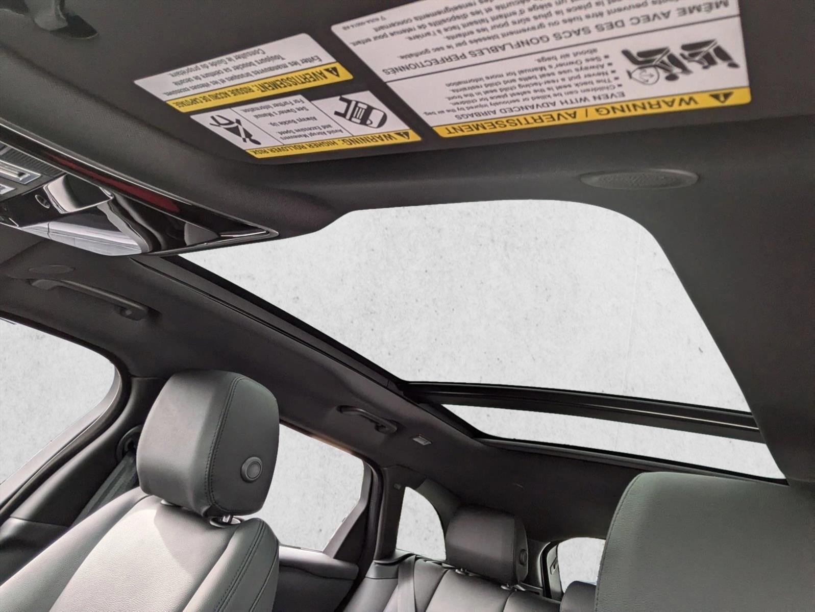 2026 Land Rover Range Rover Velar P250 Dynamic SE *Ltd Avail*