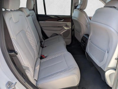 2022 Jeep Grand Cherokee Summit 4x4