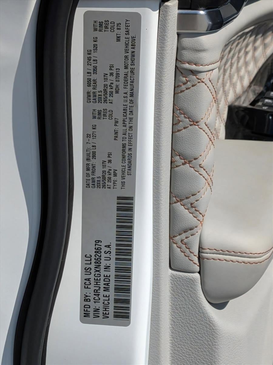 2022 Jeep Grand Cherokee Summit 4x4