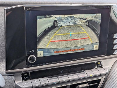 2025 Toyota Camry SE (Natl)