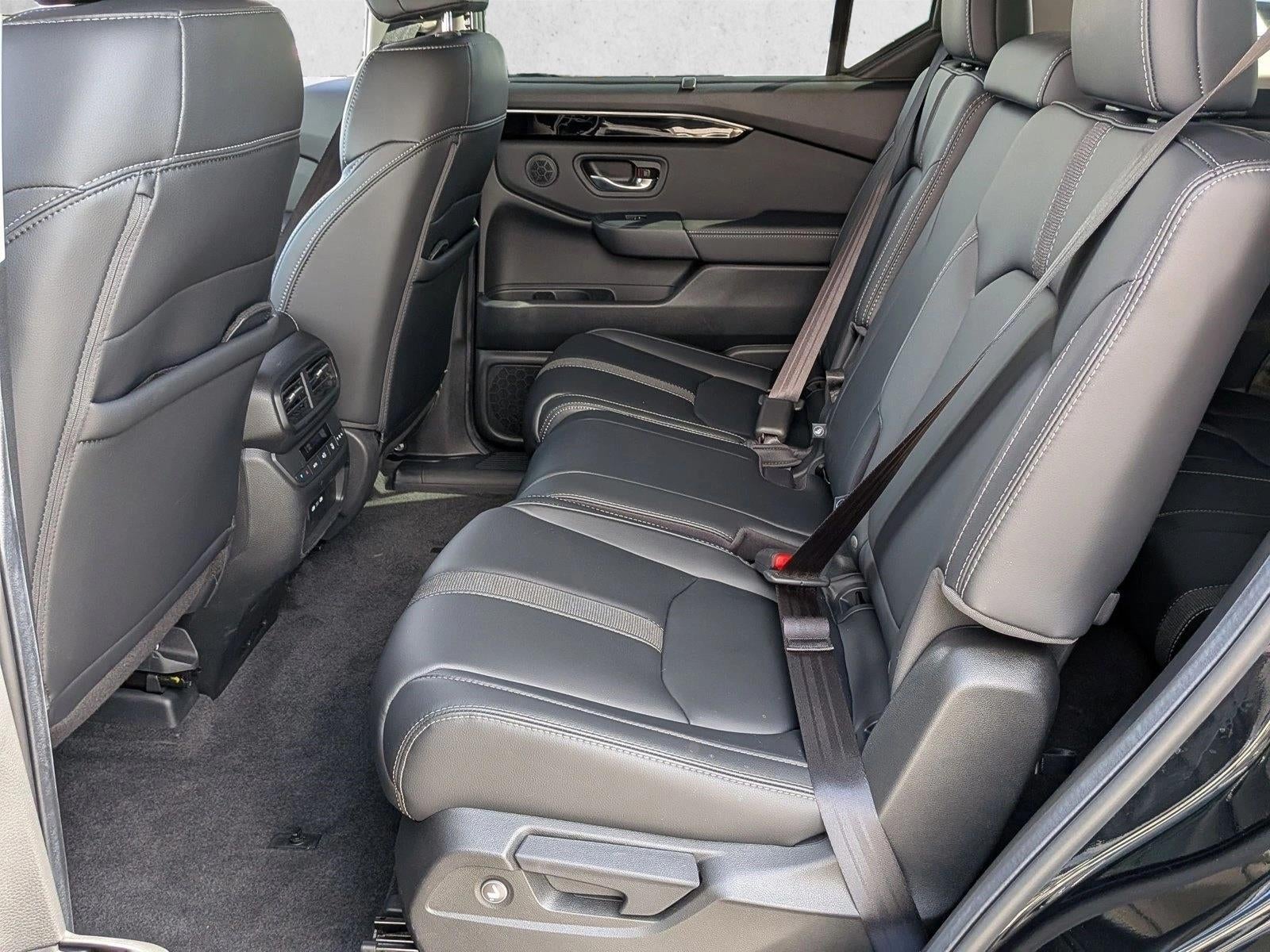 2025 Honda Pilot Touring AWD