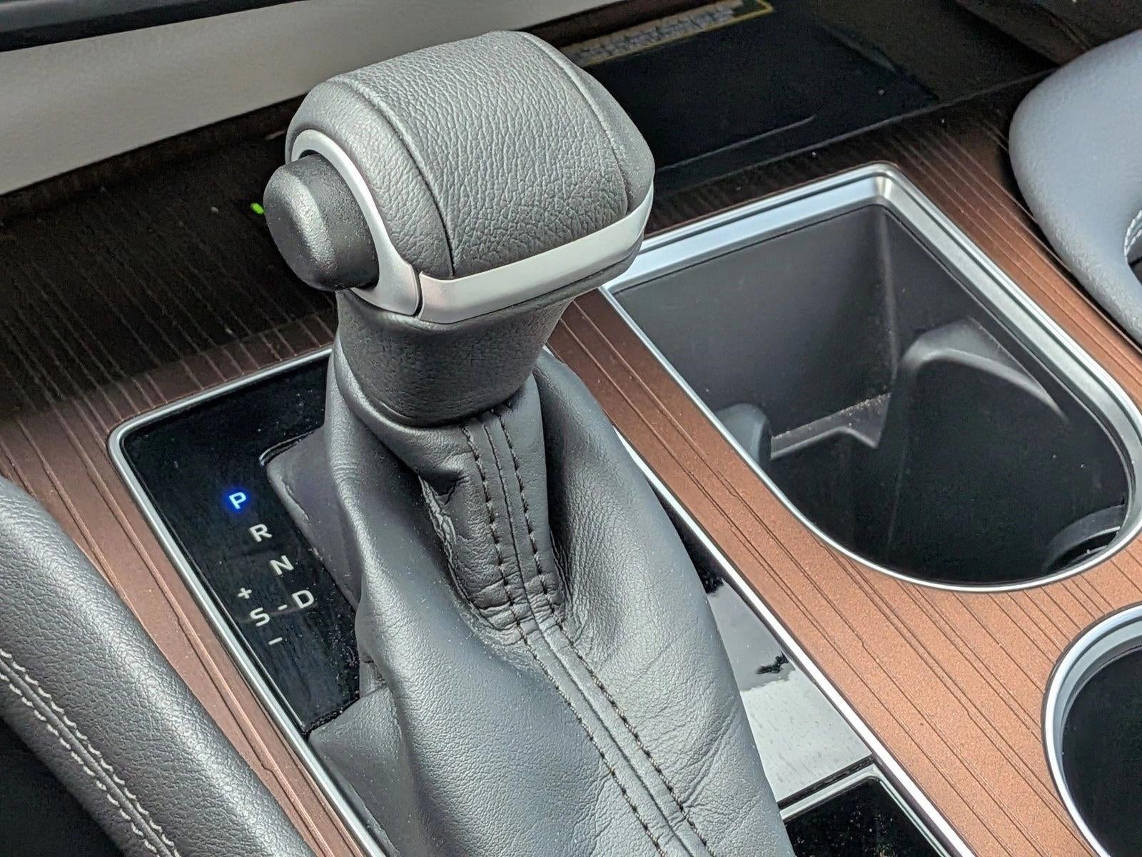 2022 Toyota Sienna XLE AWD 7-Passenger (Natl)