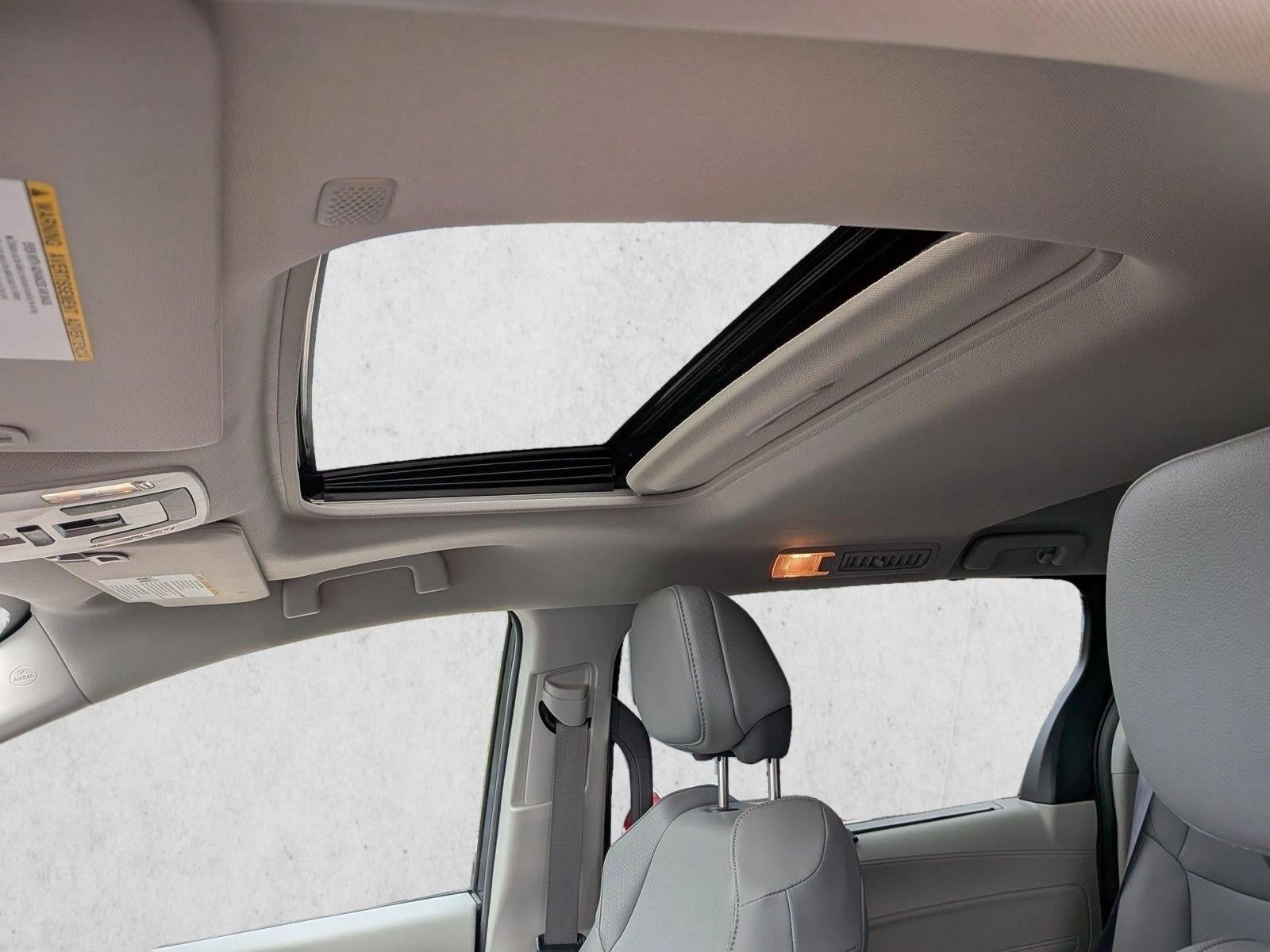 2022 Toyota Sienna XLE AWD 7-Passenger (Natl)