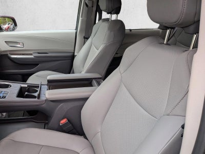 2022 Toyota Sienna XLE AWD 7-Passenger (Natl)