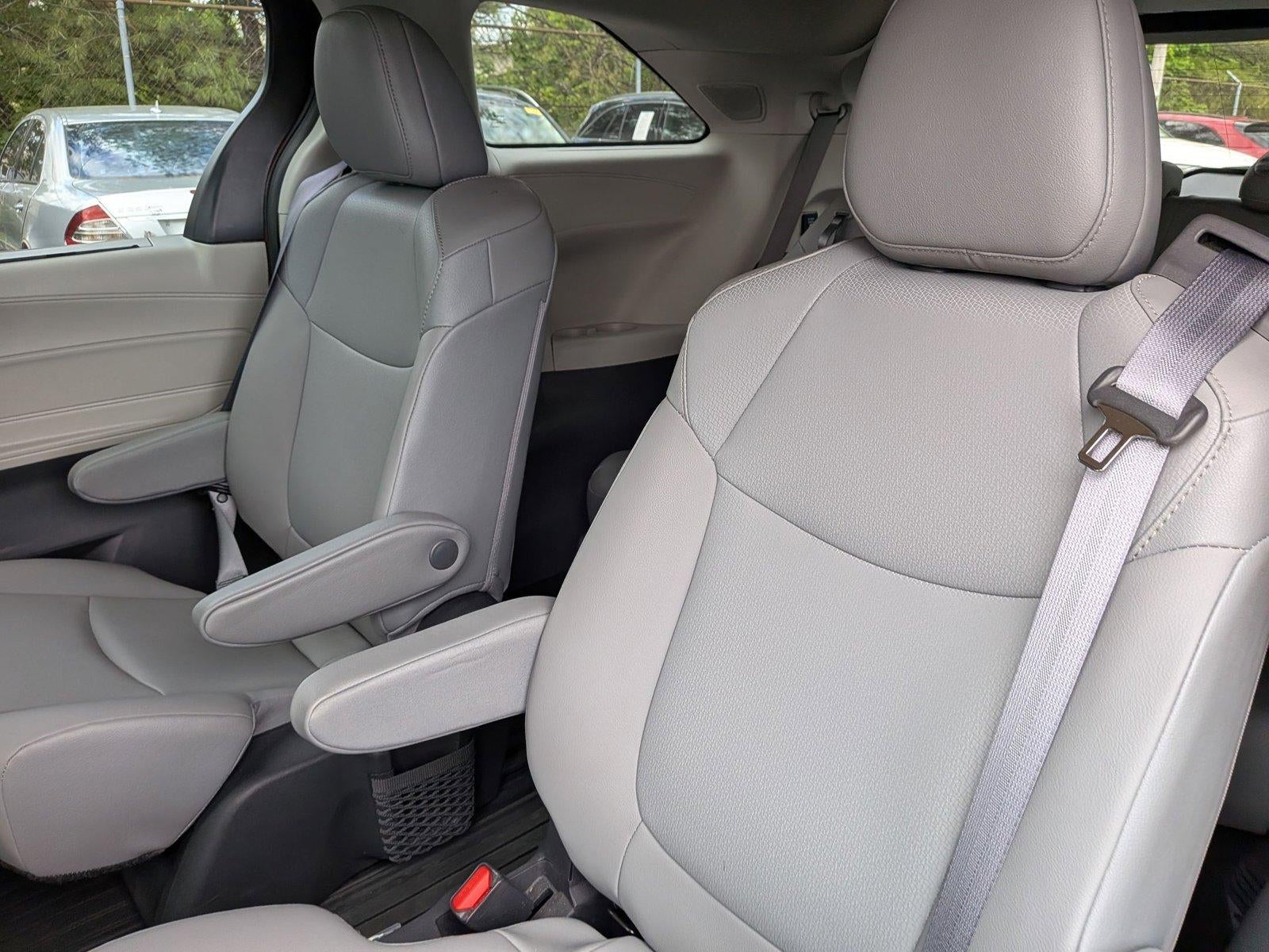 2022 Toyota Sienna XLE AWD 7-Passenger (Natl)