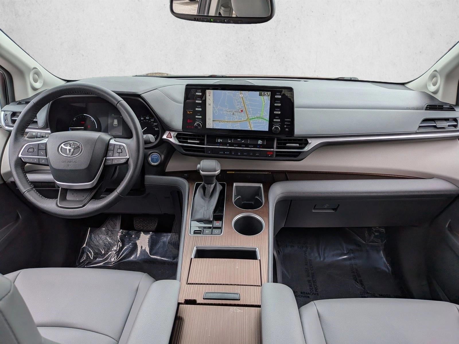2022 Toyota Sienna XLE AWD 7-Passenger (Natl)