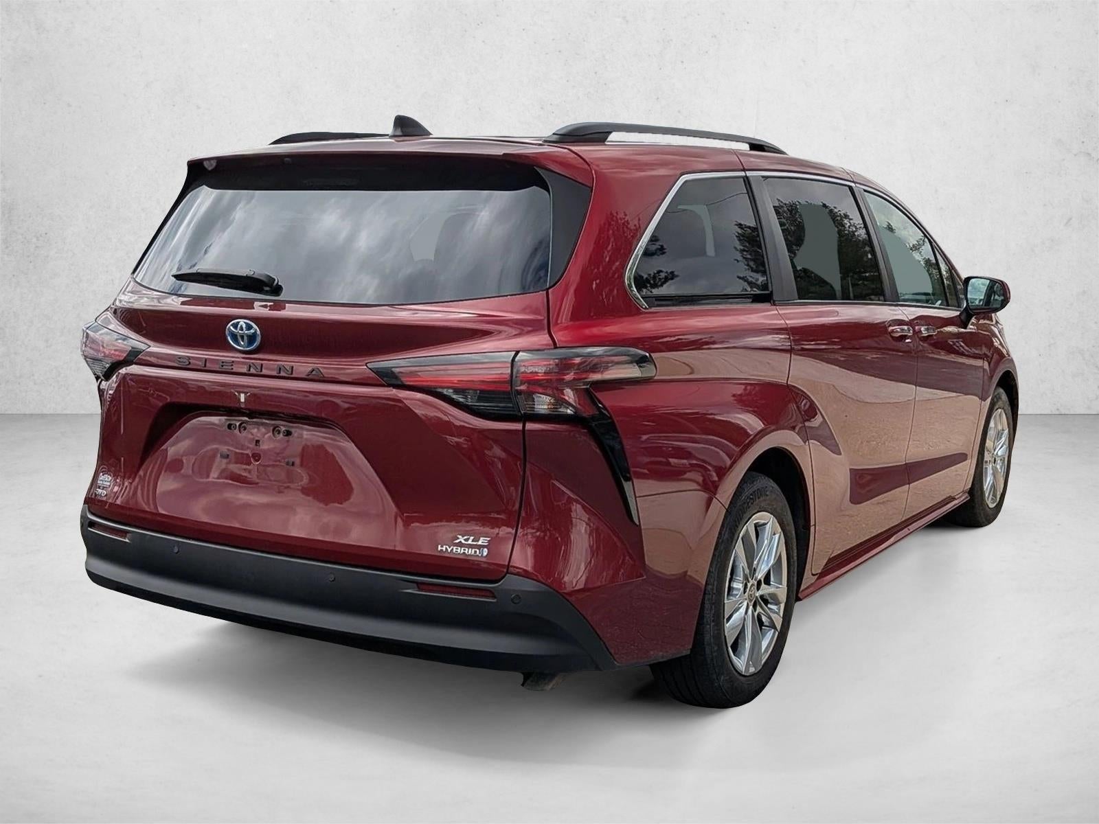 2022 Toyota Sienna XLE AWD 7-Passenger (Natl)