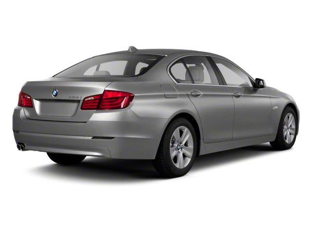 2011 BMW 550i Sedan