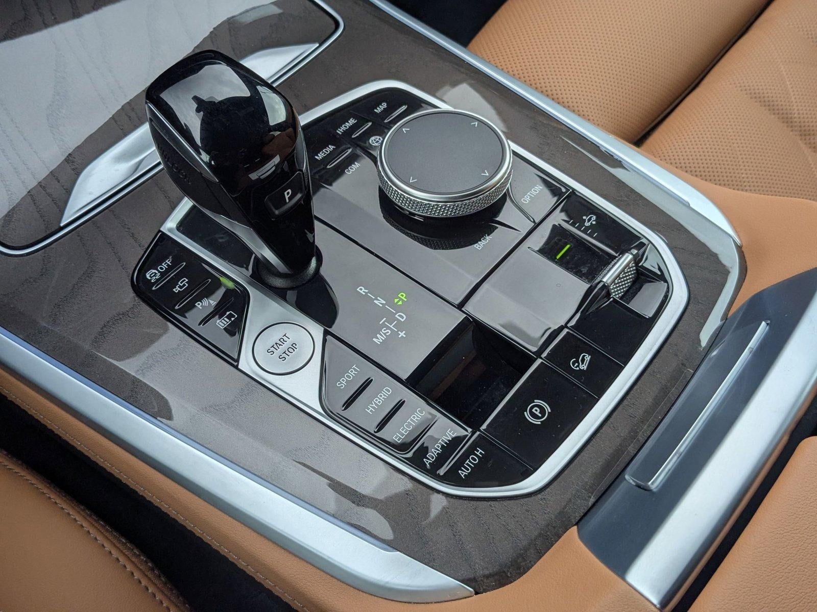 2023 BMW X5 xDrive45e Plug-In Hybrid