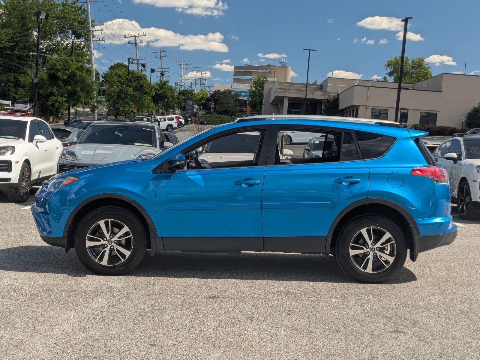 2018 Toyota RAV4 XLE AWD (Natl)