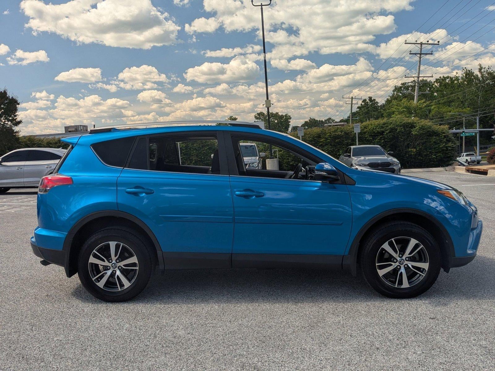 2018 Toyota RAV4 XLE AWD (Natl)