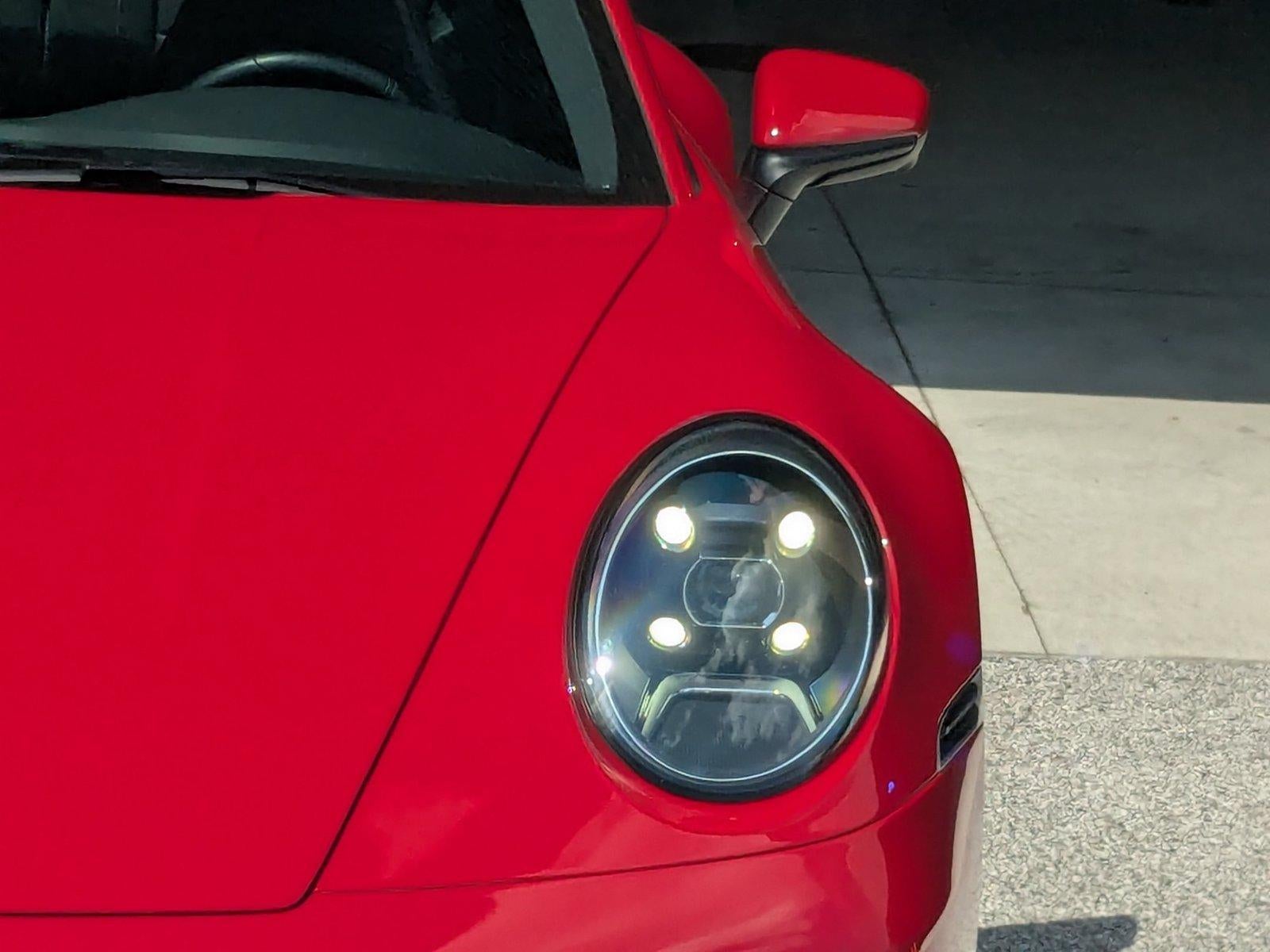 2020 Porsche 911 Carrera 4 Coupe