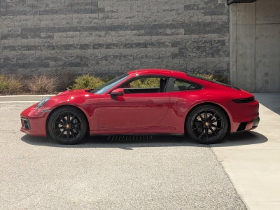 2020 Porsche 911 Carrera 4 Coupe