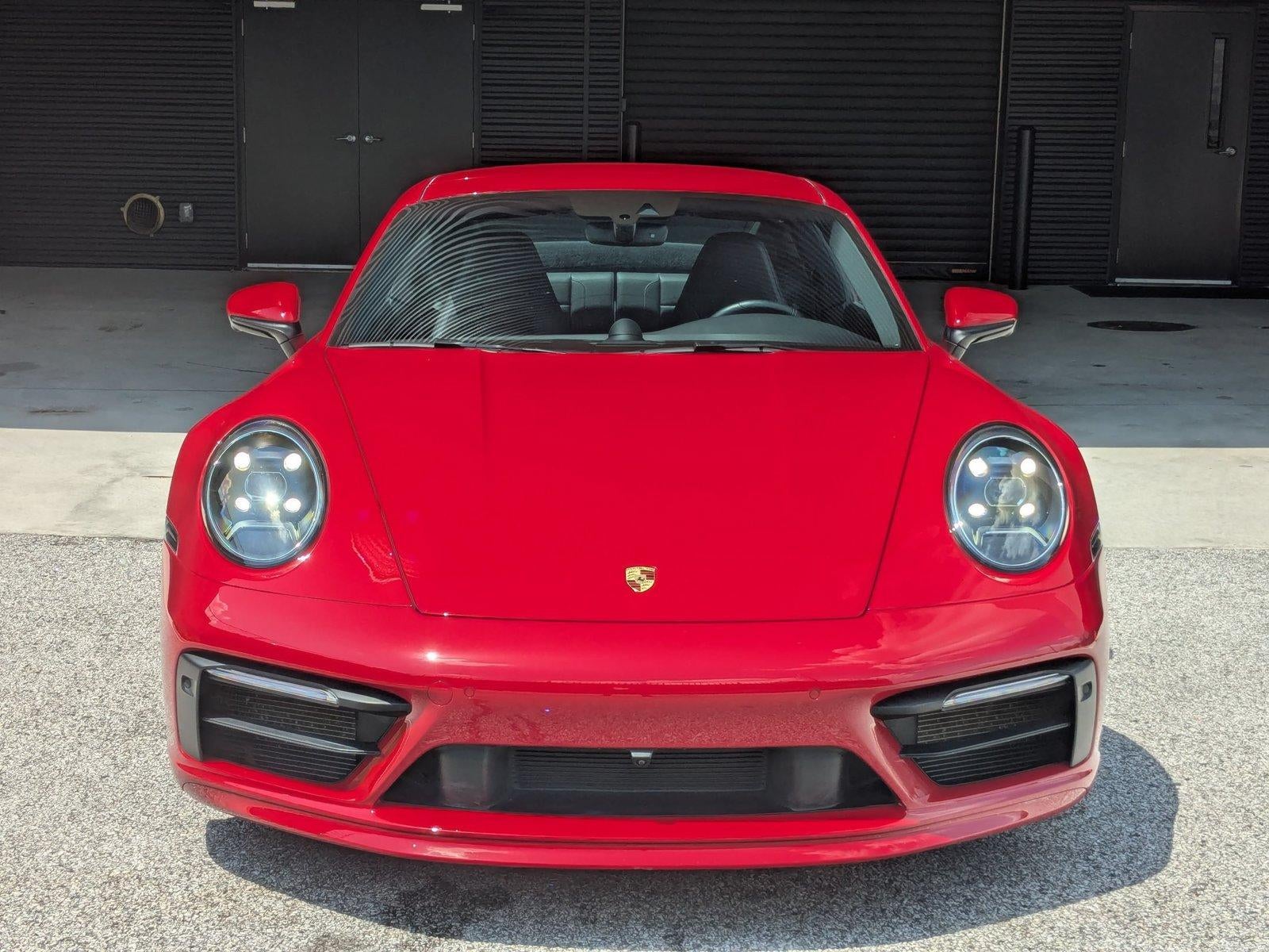 2020 Porsche 911 Carrera 4 Coupe