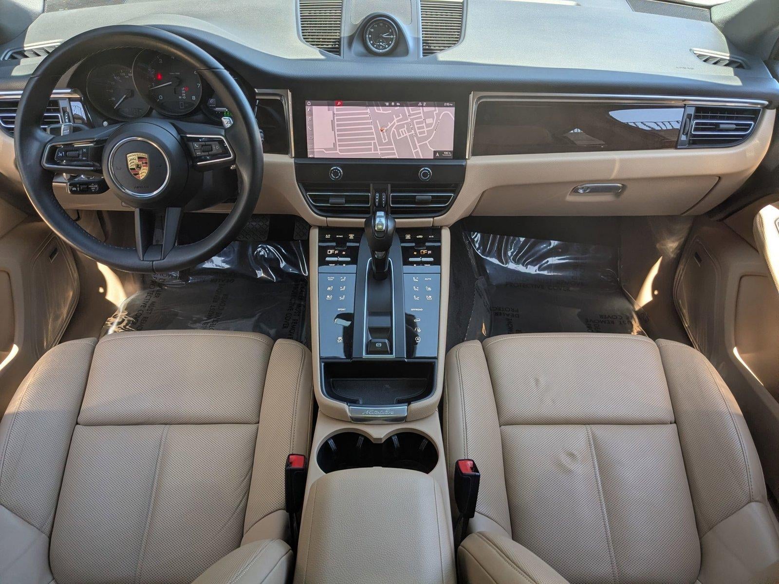2023 Porsche Macan AWD