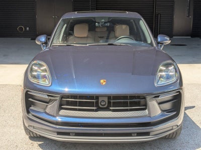 2023 Porsche Macan AWD
