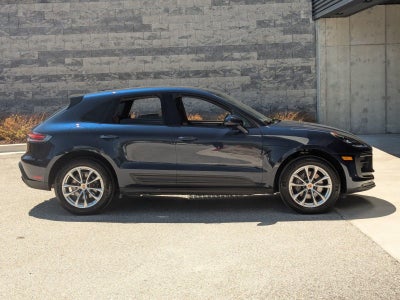 2023 Porsche Macan AWD